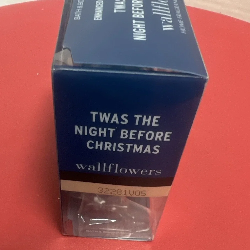 Bath & Body Works Wallflowers Refill‎ 2-Pk Home Fragrance Twas Night Before Xmas